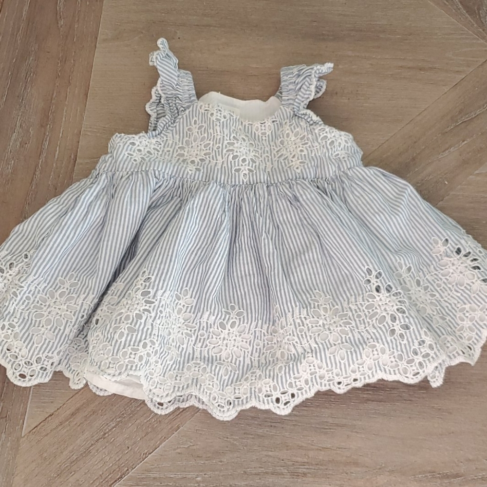 Baby girl blue and white GAP dress with bloomers